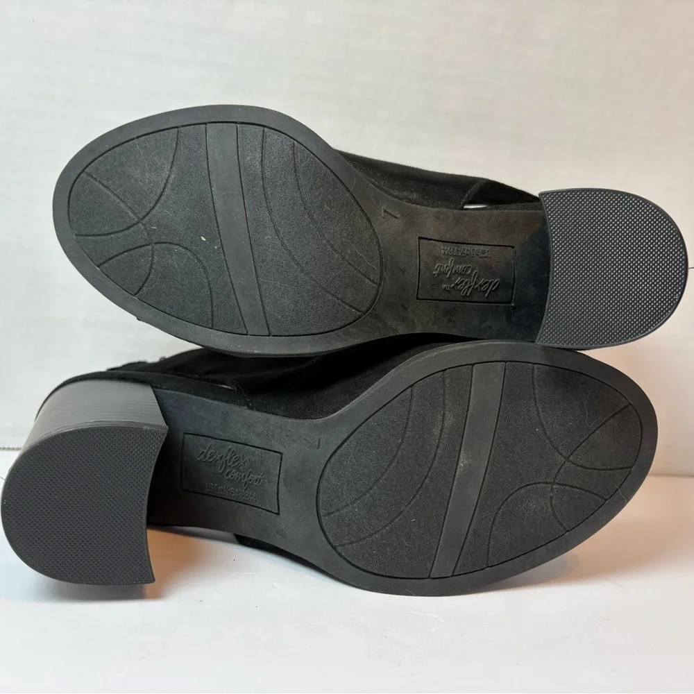 DexFlex Comfort black faux suede open toe slingback wedge heel sandals size 7